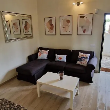 Ruhige Fuer 4 Personen Apartment